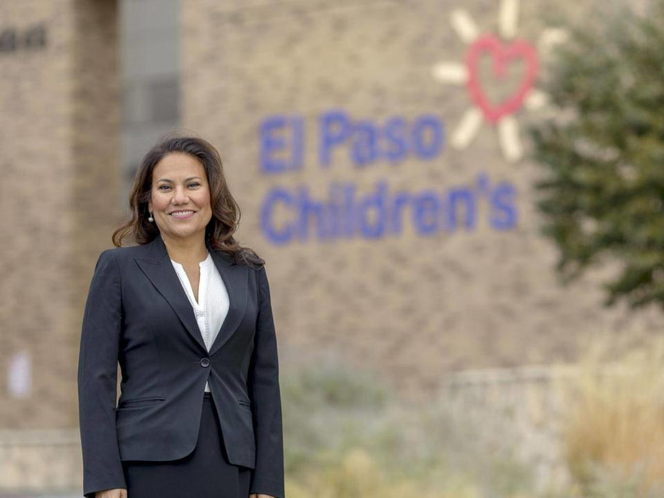 Veronica Escobar hopes to become the first Hispanic politician sent by Texas voters to Congress (Veronicaescobar.com)