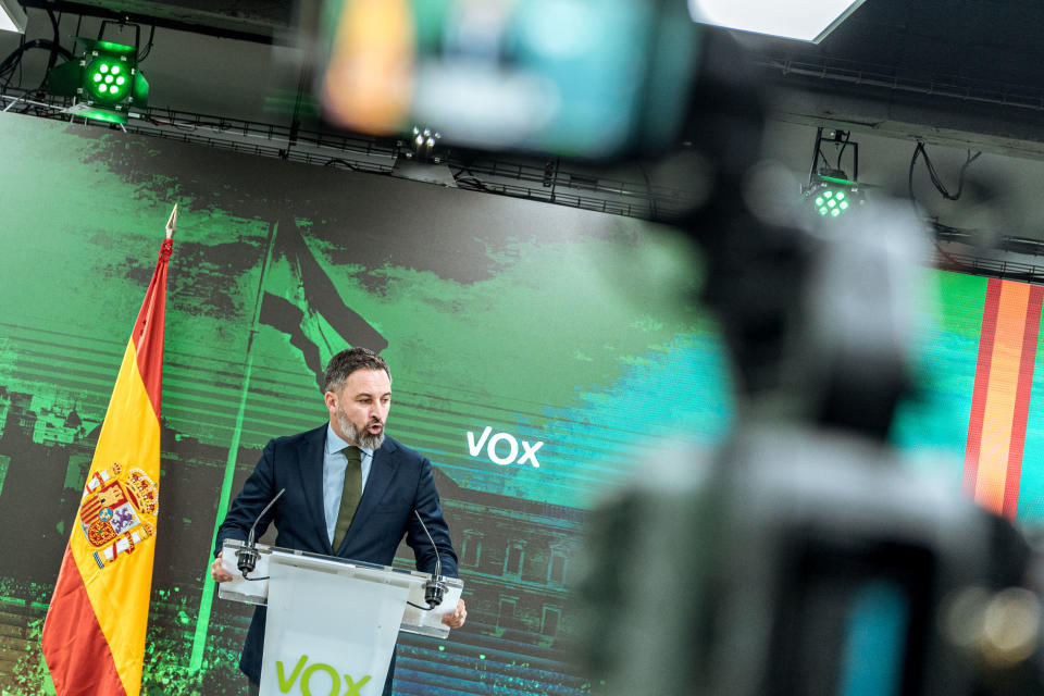 Abascal en la sede de Vox en Madrid este 12 de diciembre. (Foto: Gabriel Luengas / Europa Press / Getty Images).