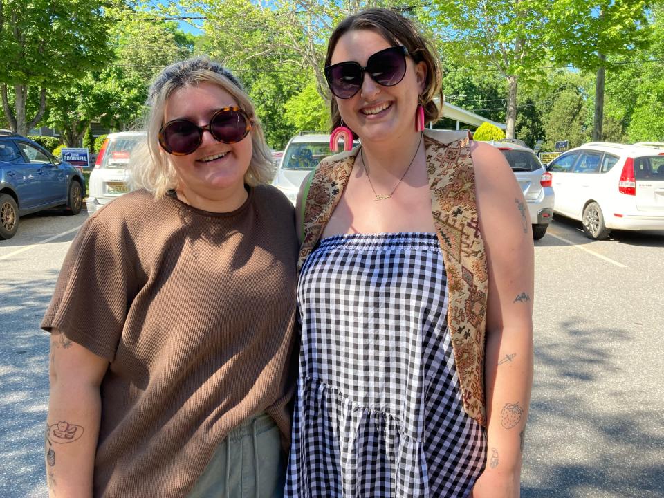 Susie Heller (left) and Han Goldstein