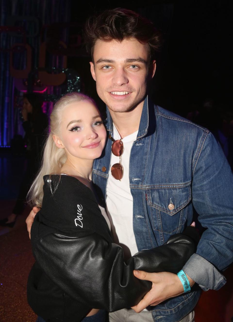 Dove Cameron and Thomas Doherty