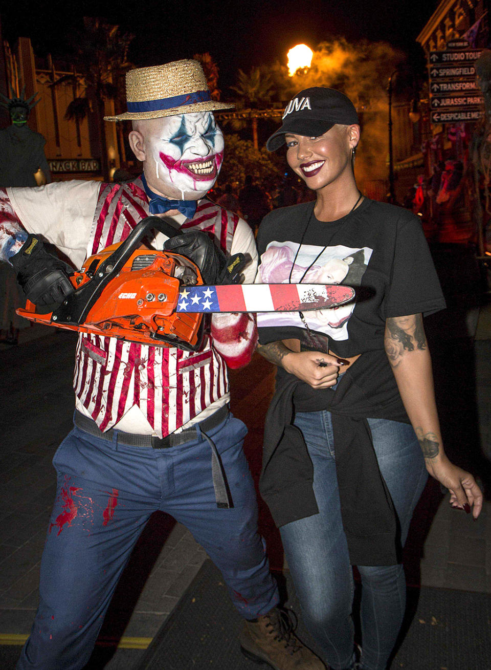 <p>This clown really gets around! Looks like he was checking out Amber Rose. (Photo: Nate Weber/Universal Studios Hollywood) </p>