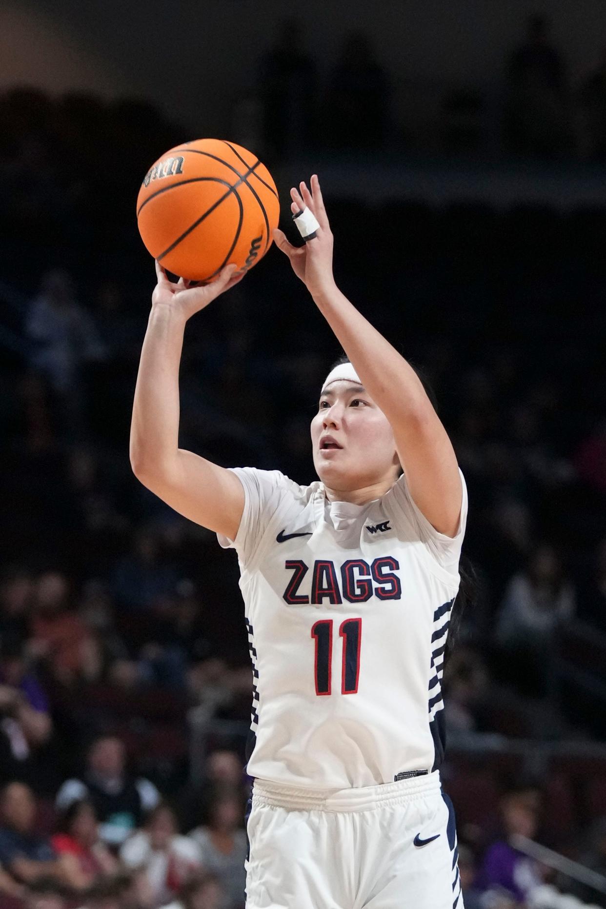 Gonzaga guard Kayleigh Truong is a former AAU teammate of Texas forward DeYona Gaston's. Truong and her twin sister, Kaylynne, are two of the Zags' key players. "They've got some shooters," Gaston noted this week.