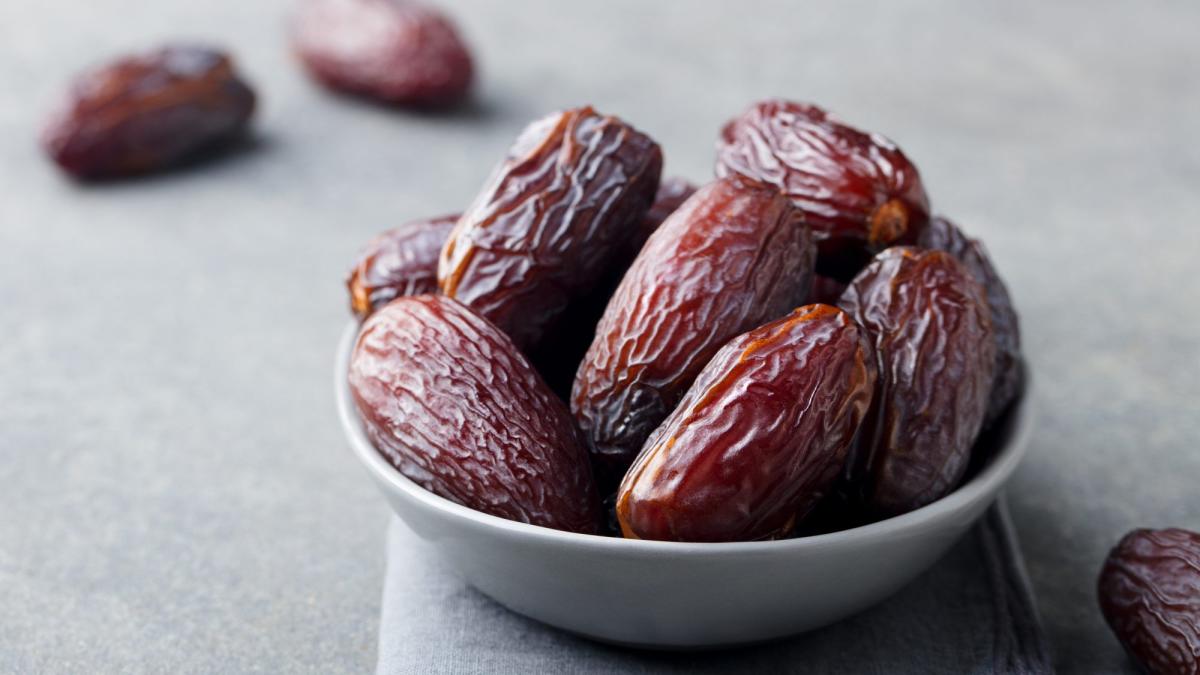 Dates, their varieties, and their benefits