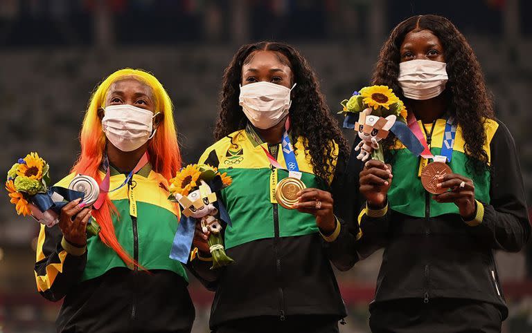 Shelly-Ann Fraser-Pryce, Elaine Thompson-Herah y Shericka Jackson en los Juegos Olímpicos de Tokio