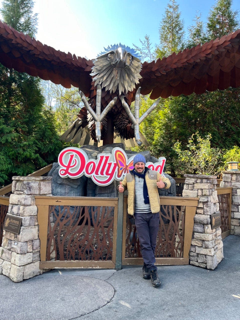 Author Ash Jurberg at Dollywood