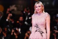 Model mit drei Jahren, Schauspielerin mit sechs: So eine Karriere tut den wenigsten Künstlern gut. Das musste auch "Fargo"-Star Kirsten Dunst erfahren. 2008 ließ sie sich wegen Depressionen behandeln, auch von Drogen und Alkohol war die Rede. Heute ist sie gesund, glücklich verheiratet und seit Mai 2018 stolze Mutter eines Sohnes. (Bild: Ian Gavan/Getty Images)