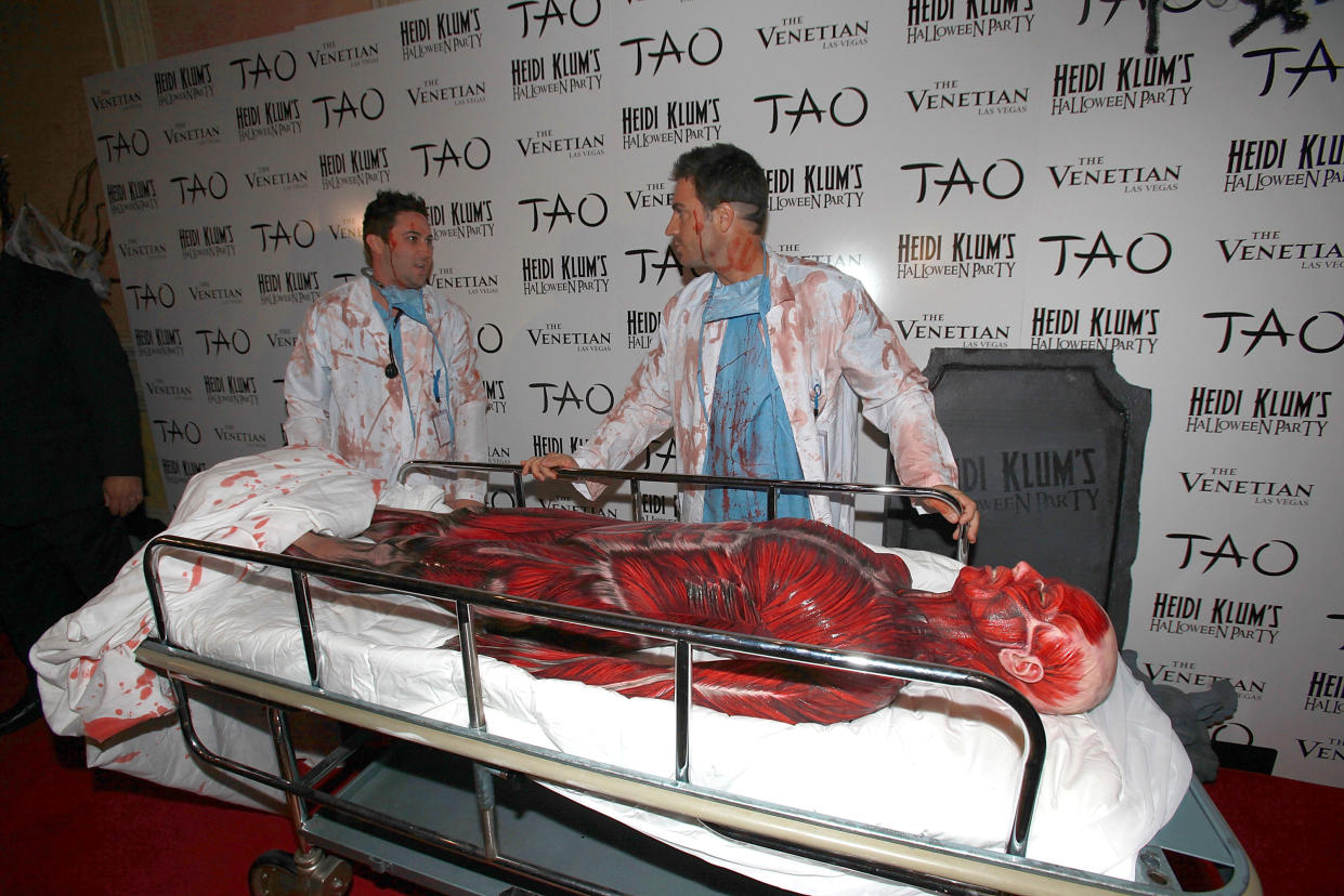 LAS VEGAS - OCTOBER 29:  Heidi Klum attends her 12th Annual Halloween Party at TAO Nightclub at the Venetian on October 29, 2011 in Las Vegas, Nevada.  (Photo by Chris Weeks/WireImage)