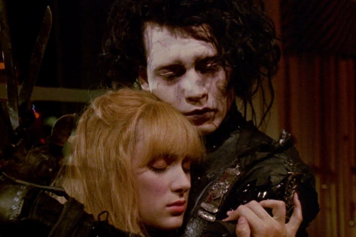 Kim hugs Edward in Edward Scissorhands.