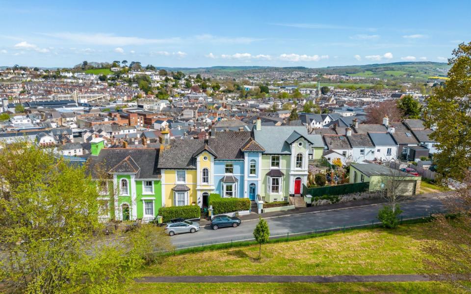 Newton Abbot in Devon is one of the few places in England which meets the WHO's guidelines for air quality