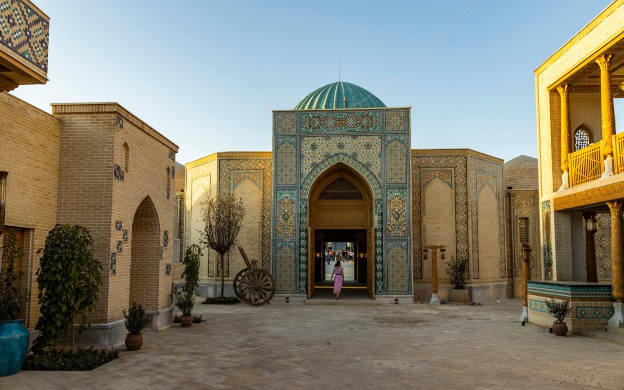 Uzbekistan holidays Silk Road Samarkand resort Registan place world heritage UNESCO Sher-Dor Madrasah central asia travel - ©Silk Road Samarkand