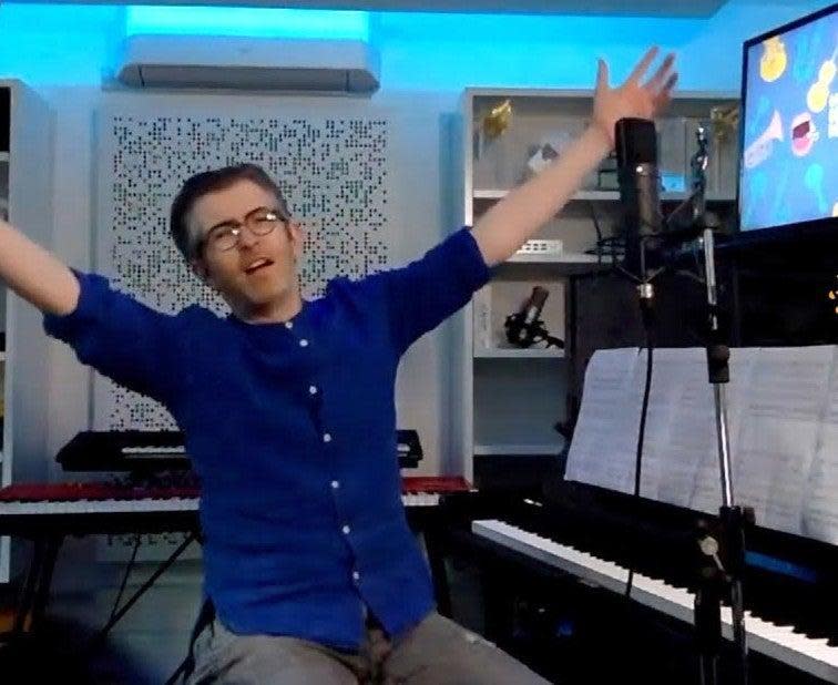 Gareth Malone leads The Great British Home Chorus