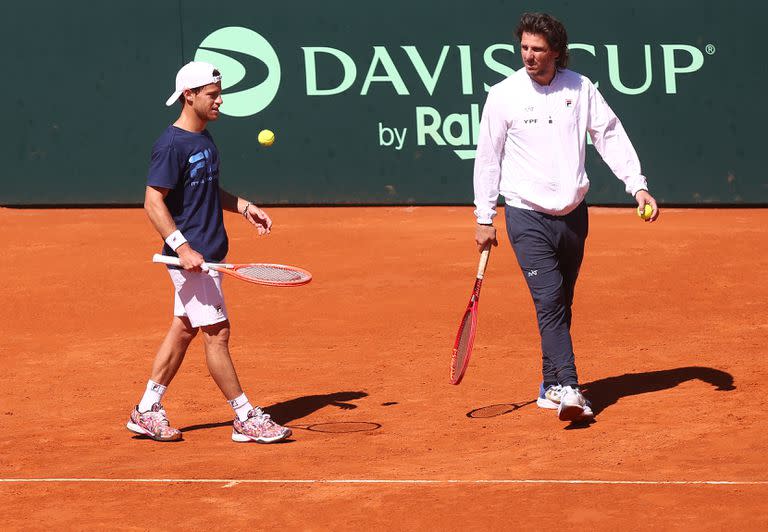 El equipo argentino de Copa Davis, que tiene como capitán a Gastón Gaudio y como primer singlista a Diego Schwartzman, recibe en el Buenos Aires Lawn Tennis a Bielorrusia.