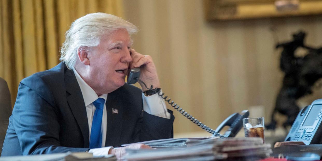 donald trump phone call oval office