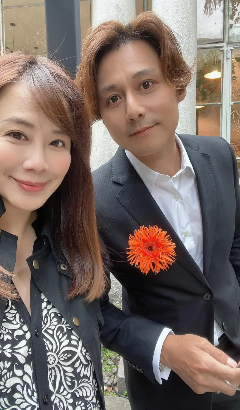 ▲廖科溢（右）、秦綾謙去年宣布結婚，兩人感情未受風波影響，依舊甜蜜。（圖／翻攝自秦綾謙Donut & Yumi臉書）