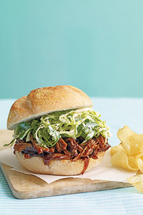 july 4th recipes slow cooker pulled pork sandwiches