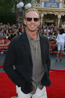 Ian Ziering at the Disneyland premiere of Walt Disney Pictures' Pirates of the Caribbean: At World's End