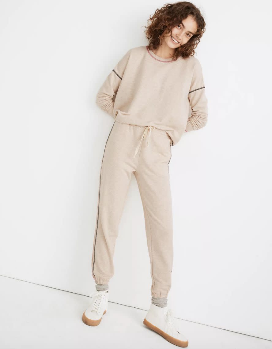 <a href="https://fave.co/35egM68" target="_blank" rel="noopener noreferrer">Find them for $80 at Madewell</a>.