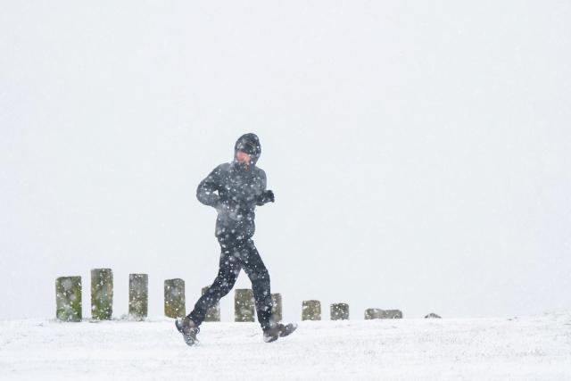 Which London schools are closed today because of snow