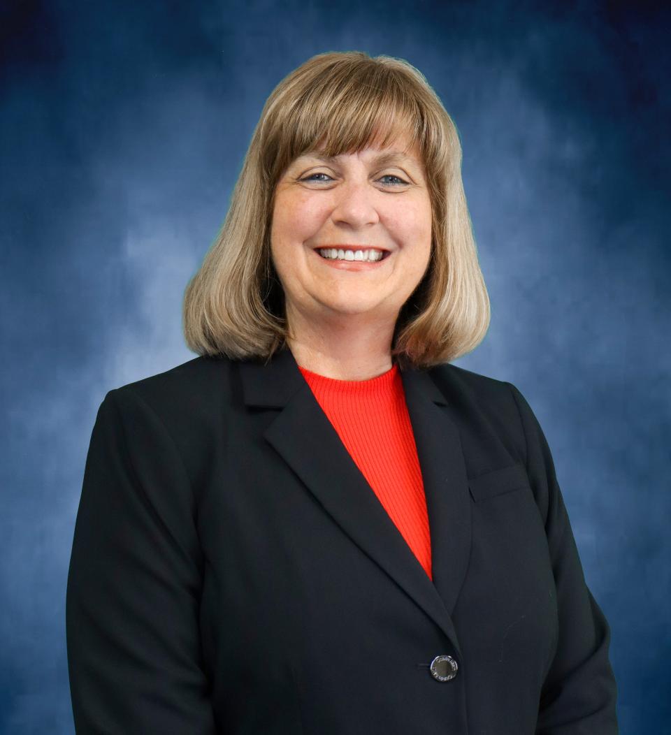 Denise Carlin is running for Lee County Superintendent.