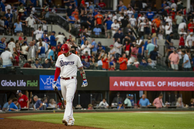 Lone Star Shootout: Astros rally for 12-11 win to take series over