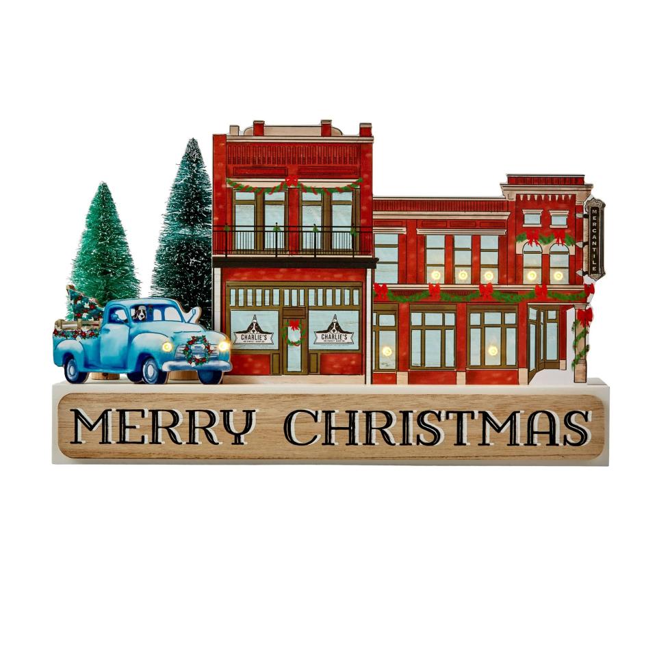 Pioneer Woman Mercantile Christmas Decor