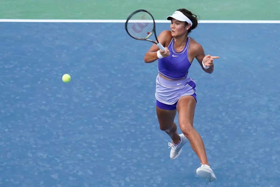 Emma Raducanu battled through the pain barrier and sweltering conditions to reach the quarter-finals of the Citi Open in Washington (Carolyn Kaster/AP) (AP)
