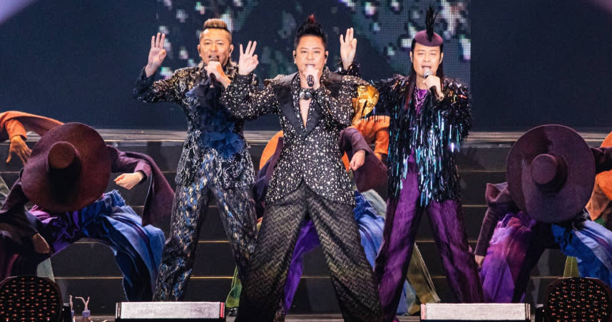 香港殿唱跳男團草蜢28日帶著《RE: GRASSHOPPER草蜢巡迴演唱會 高雄站》於高雄巨蛋開唱。（圖／開麗提供）