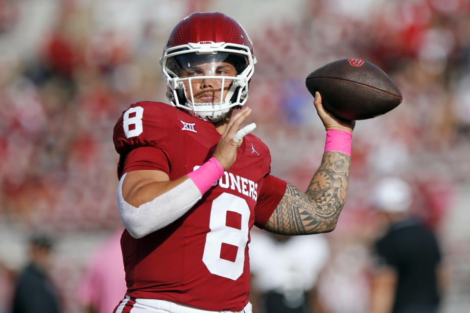 Oklahoma quarterback Dillon Gabriel warms up before an NCAA college football game against UCF, Saturday, Oct. 21, 2023, in Norman, Okla. (AP Photo/Nate Billings)