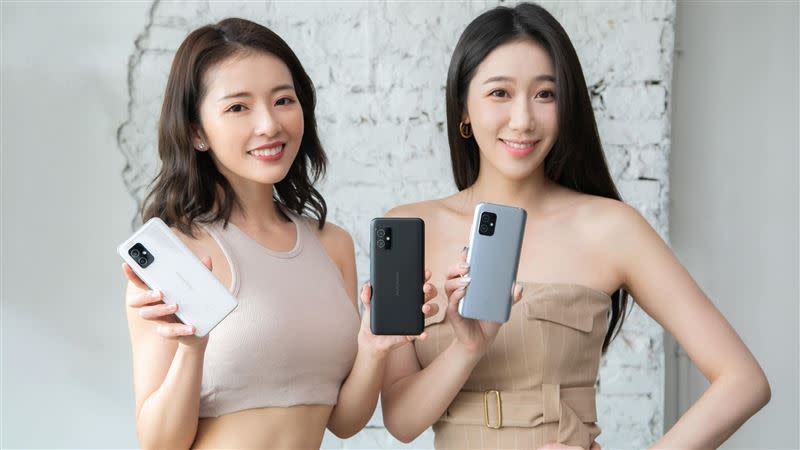 華碩日前發表Zenfone 8（圖／華碩提供）