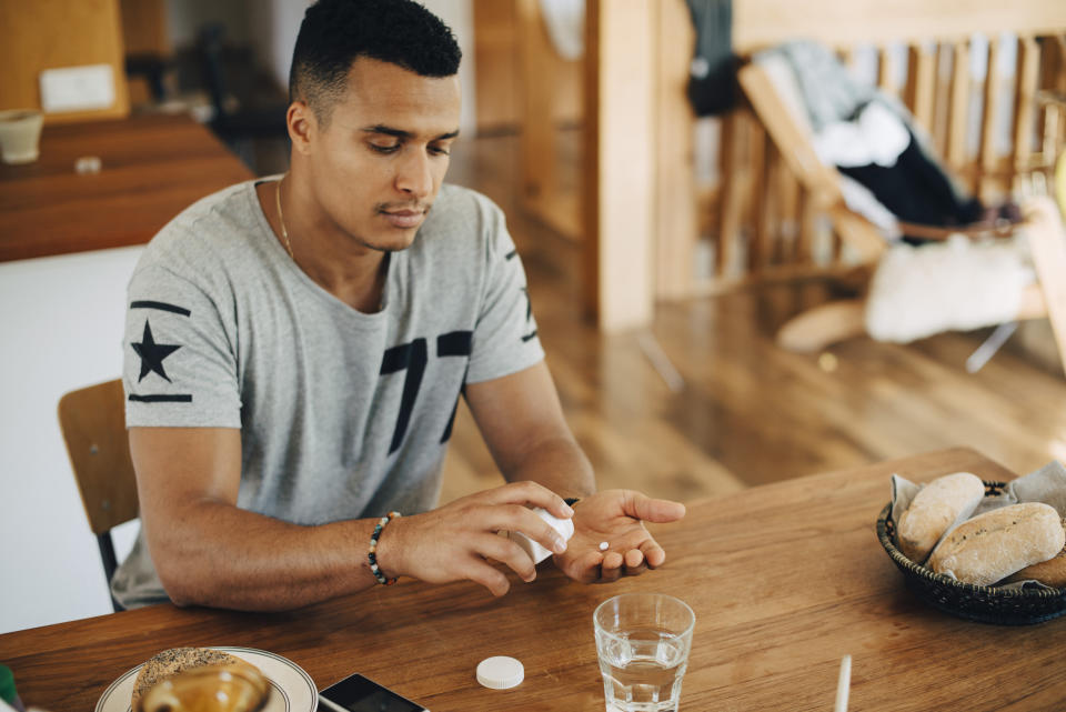 Medication, therapy and lifestyle changes can work together to help alleviate symptoms of anxiety. (Photo: Maskot via Getty Images)