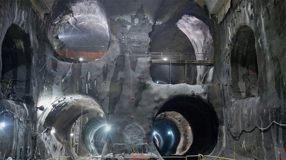 Two gigantic "earthwork" machines, along with a team of workers, have excavated some 265,000 cubic metres of bedrock, producing more than 9 kilometres of tunnels and caverns.