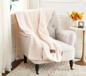 qvc-cyber-week-throw-blanket