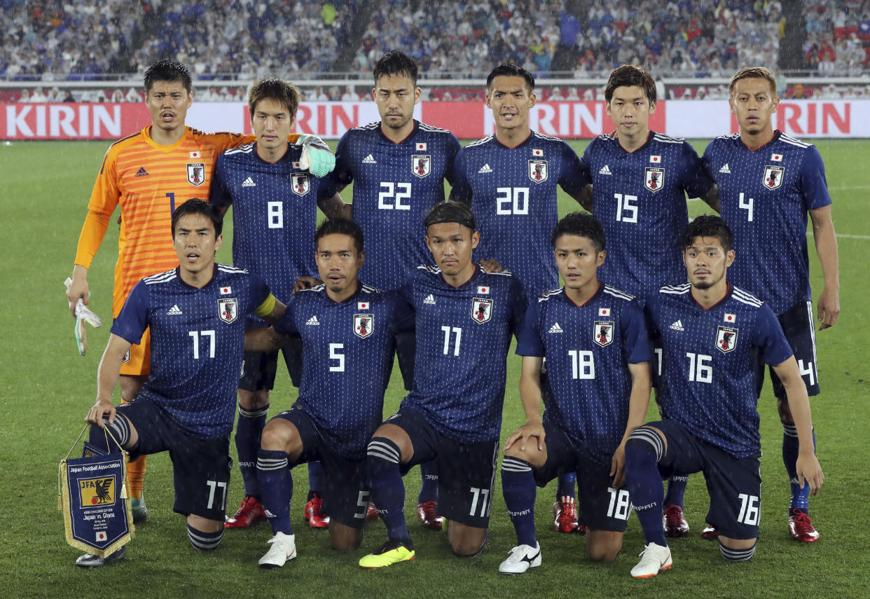 La selección de Japón posa para los fotógrafos antes del partido amistoso contra Ghana, en Yokohama, como preparación para el Mundial de Rusia. / Foto: AP / Eugene Hoshiko.