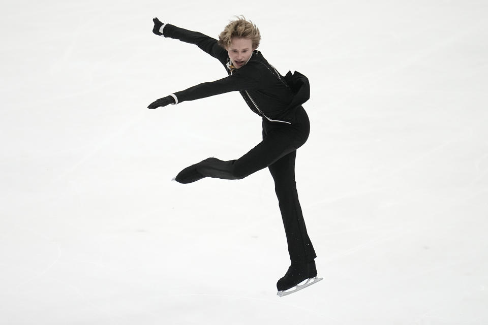 Ilia Malinin competes in the men's free skate at the U.S. figure skating championships Sunday, Jan. 28, 2024, in Columbus, Ohio. (AP Photo/Sue Ogrocki)