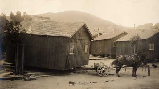 Earthquake Shack Hauled to Precita Park (1906)