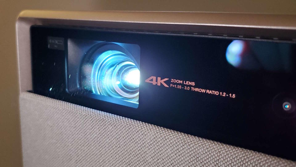 XGIMI Horizon Ultra 4K HDR projector