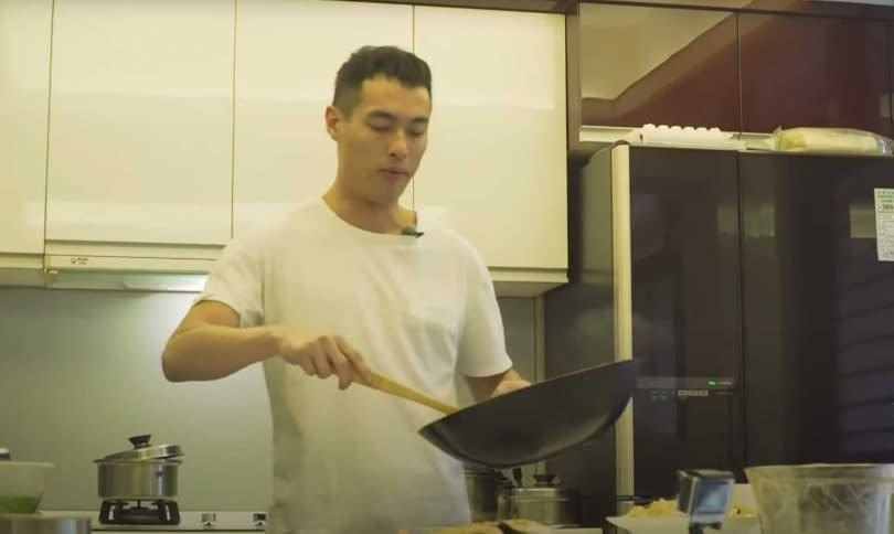 餐飲科畢業的楊祐寧廚藝了得，家中的餐廳也是不少圈內人的最愛。（圖／取自芒果TV官方頻道《花兒與少年3》）
