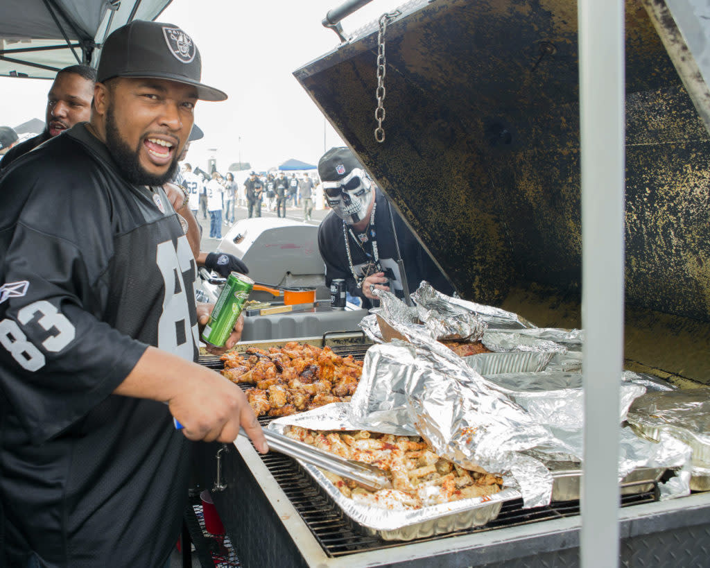 Raiders tailgate