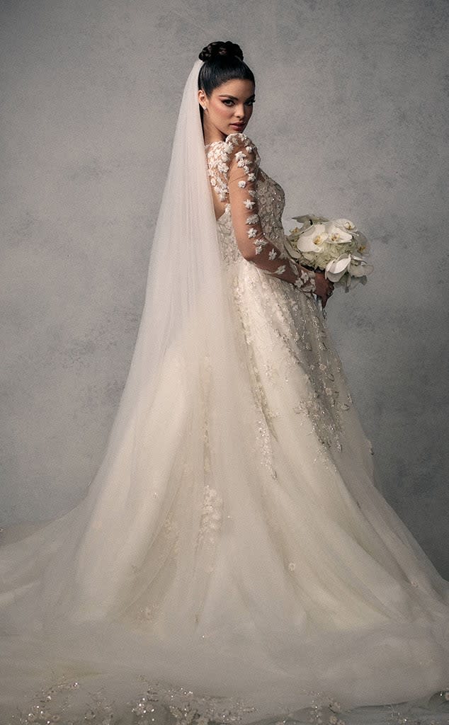 Nadia Ferreira, wedding dress