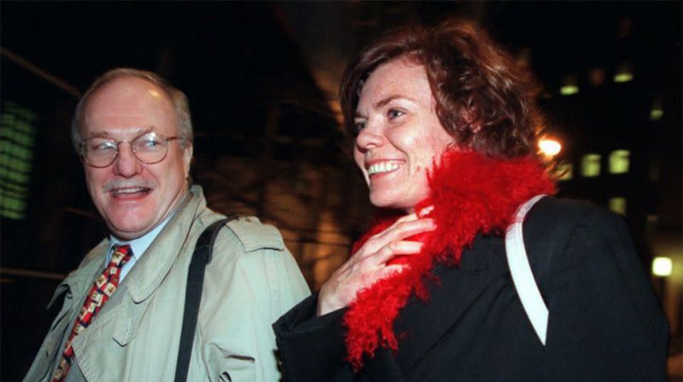 In this Dec. 7, 1999, file photo, attorney Michael Carey, left, and his client Anette Sørensen leave New York's U.S. District court after the second day of trial of her $20 million lawsuit against the city. Source: AP