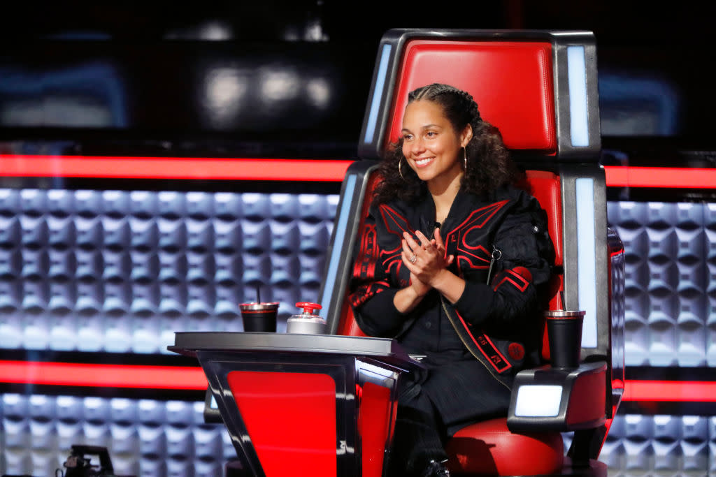 Alicia Keys had the best response for Adam Levine’s comments about her no makeup routine