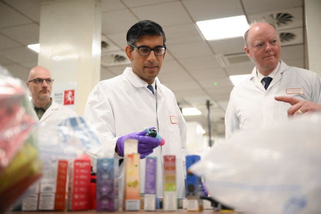 Rishi Sunak visits Kent Scientific Services