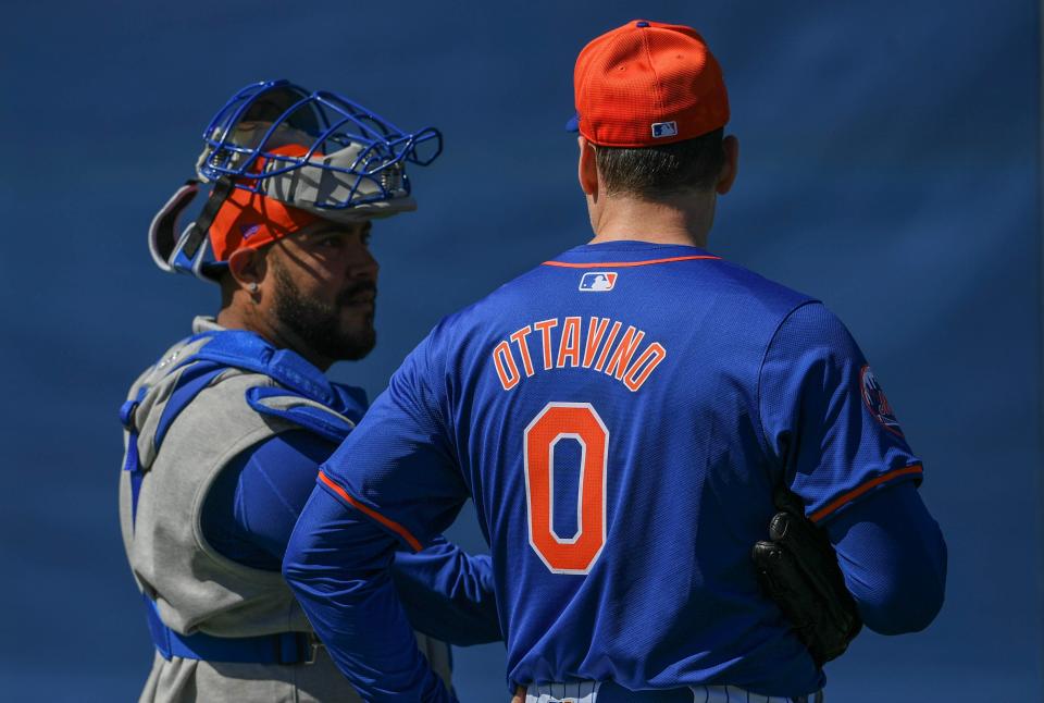 New York Mets pitchers and catchers report in at Clover field in Port St. Lucie for the start of Major League Baseball spring training on Wednesday, Feb. 14, 2024.