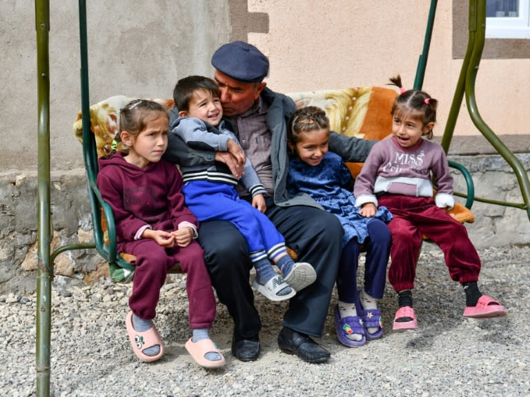 Many retirees in Tajikistan look after their grandchildren, whose parents have left to earn money in Russia (-)