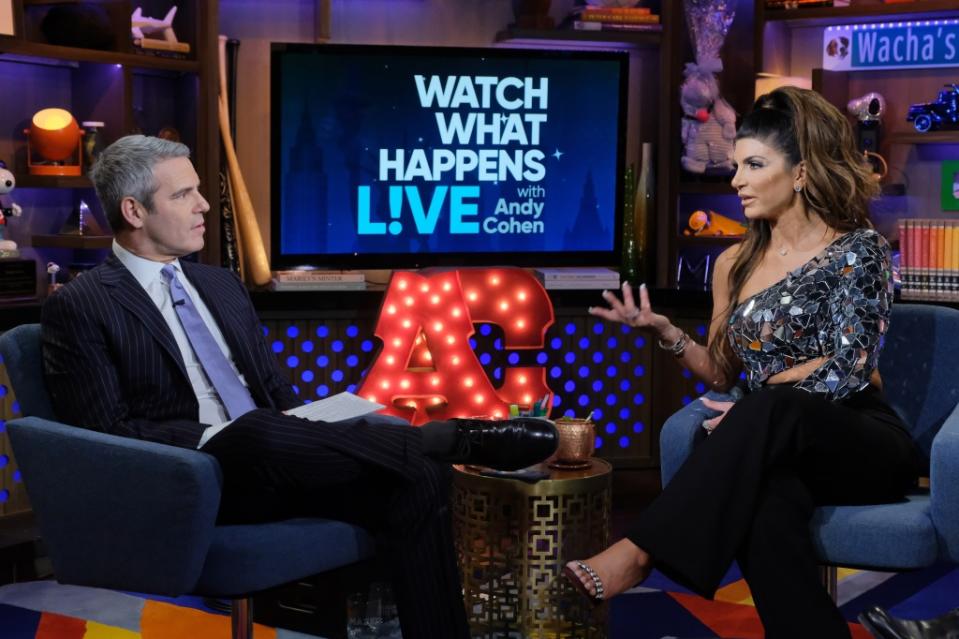 WATCH WHAT HAPPENS LIVE WITH ANDY COHEN — Episode 17022 — Pictured: (l-r) Andy Cohen, Teresa Giudice — (Photo by: Charles Sykes/Bravo/NBCU Photo Bank via Getty Images)