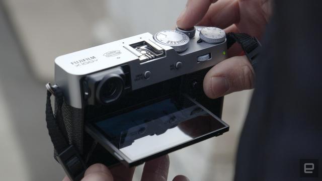 Fujifilm X100V review: The most capable prime-lens compact camera, ever:  Digital Photography Review