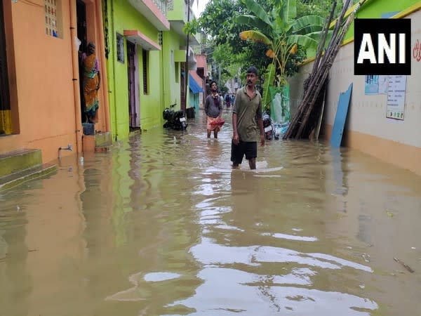 Water logging in Puducherry's Kamaraj Nagar today, following landfall made by Cyclone Nivar 