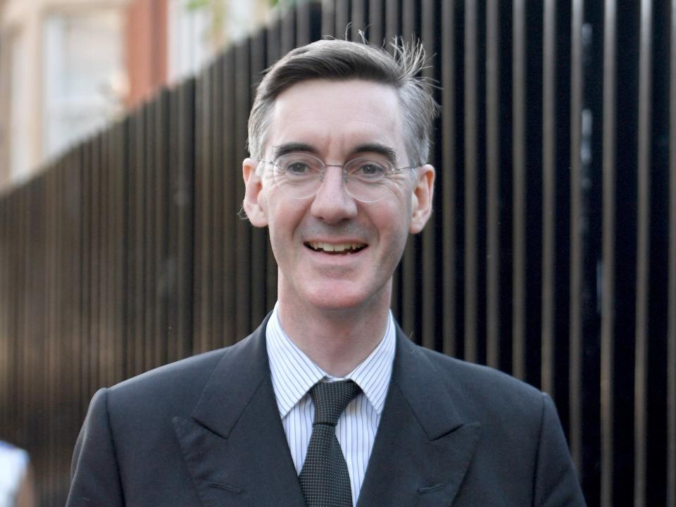 Jacob Rees-Mogg and his gang want to hoodwink voters with talk of 'clean Brexit' and then push us off the edge of the cliff. This is why we should not fall for it