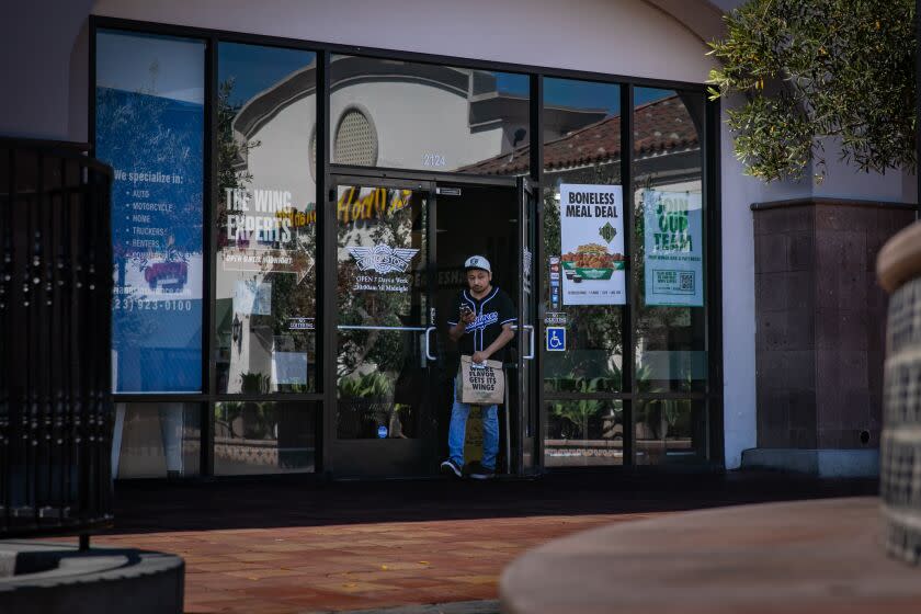 Walnut Park, CA - July 20: A Wingstop in unincorporated LA County that settled one of the largest settlements of allegations of wage violations since the County's Minimum Wage Ordinance went into effect in 2016 on Thursday, July 20, 2023 in Walnut Park, CA. (Jason Armond / Los Angeles Times)