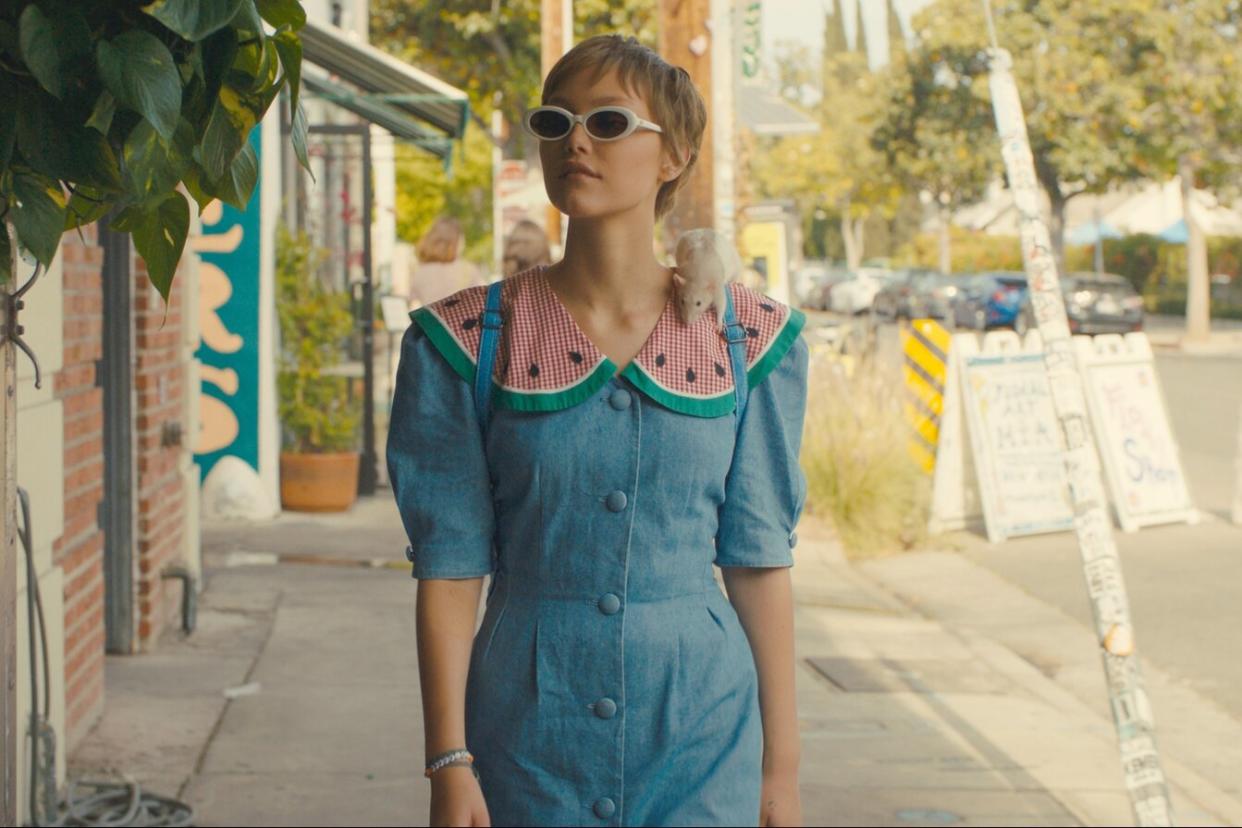 Grace VanderWaal as Stargirl Caraway in Disney's live-action HOLLYWOOD STARGIRL, exclusively on Disney+. Photo courtesy of Disney Enterprises, Inc. © 2022 Disney Enterprises, Inc. All Rights Reserved.